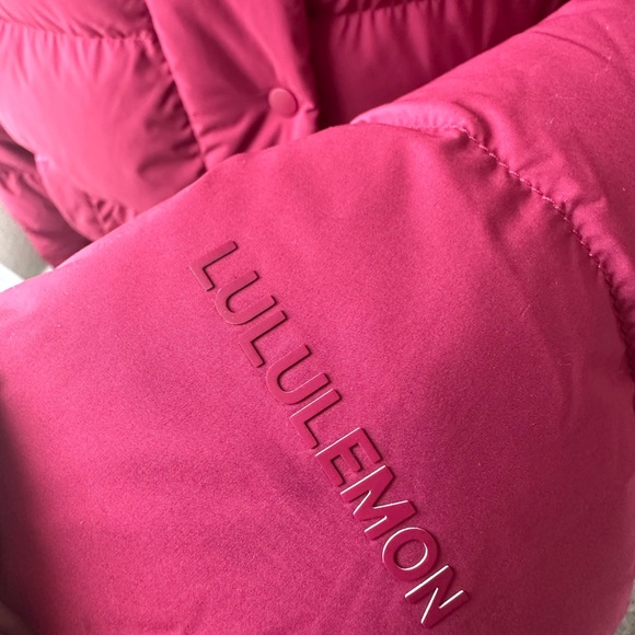 Lululemon Wunder Puff Jacket - Picture 5 of 12